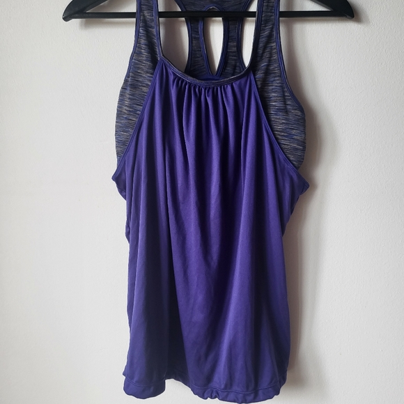 Sports top - Picture 3 of 5